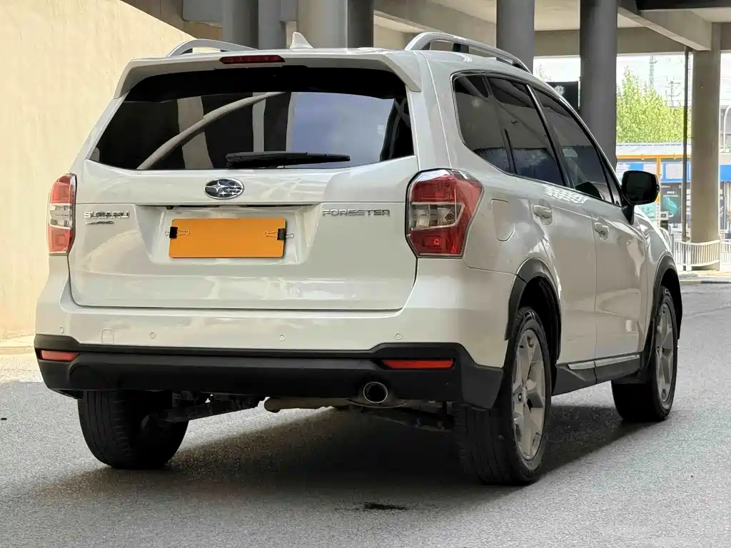 Subaru Forester 2016