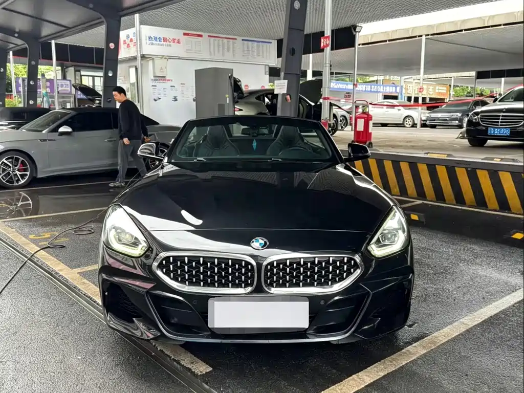BMW Z4 2021 — фото 2