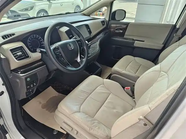 Honda Odyssey 2015