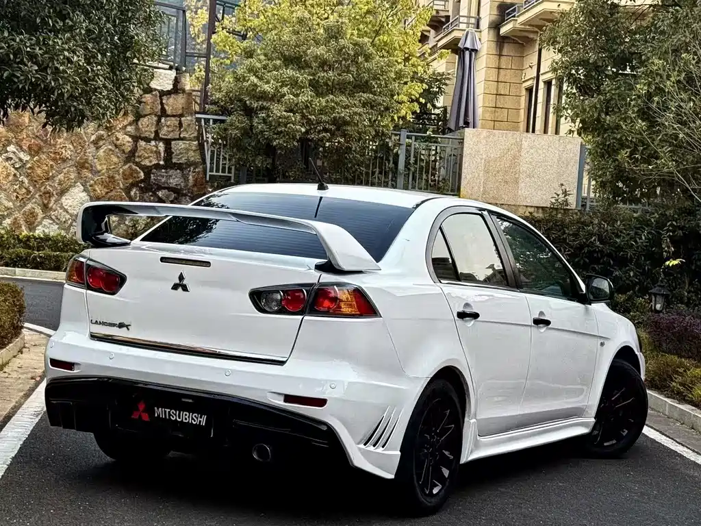 Mitsubishi Lancer EX 2013 — фото 9