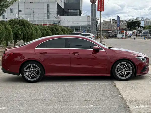 Mercedes-Benz CLA 2022