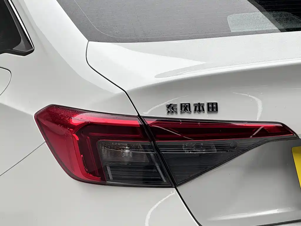 Honda Civic 2023 — фото 16