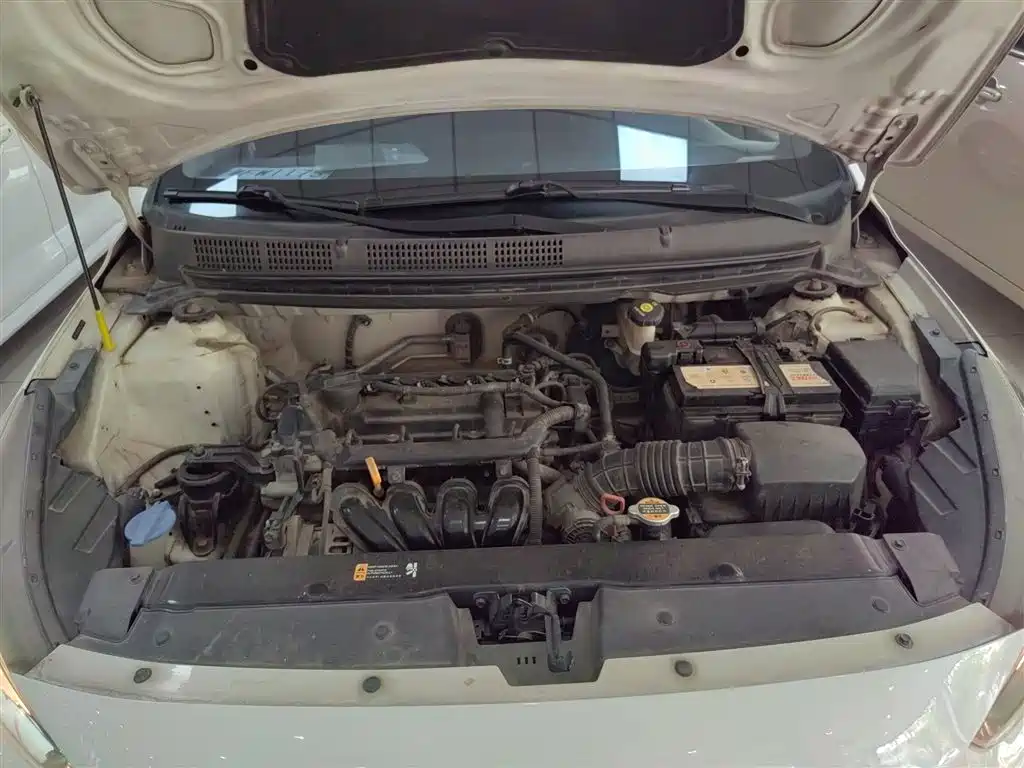 Hyundai Verna 2018 — фото 16