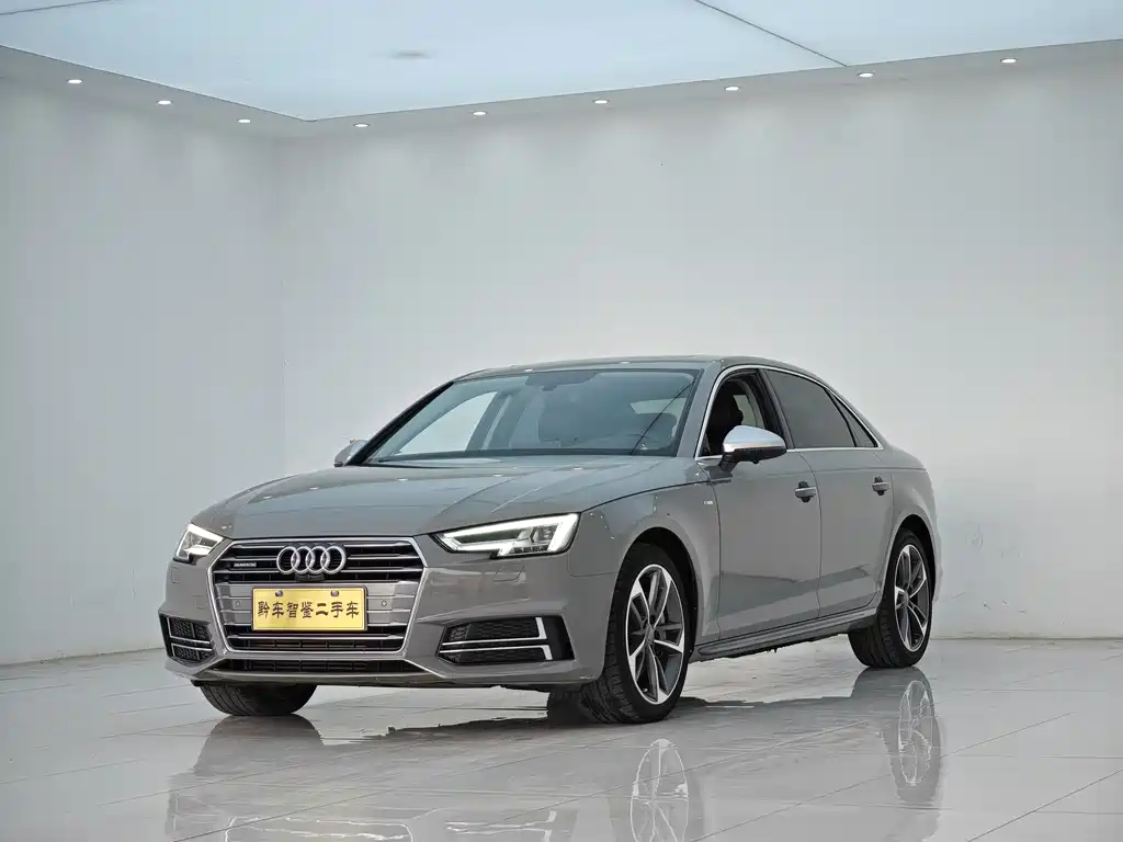 Audi A4L 2017 — фото 1