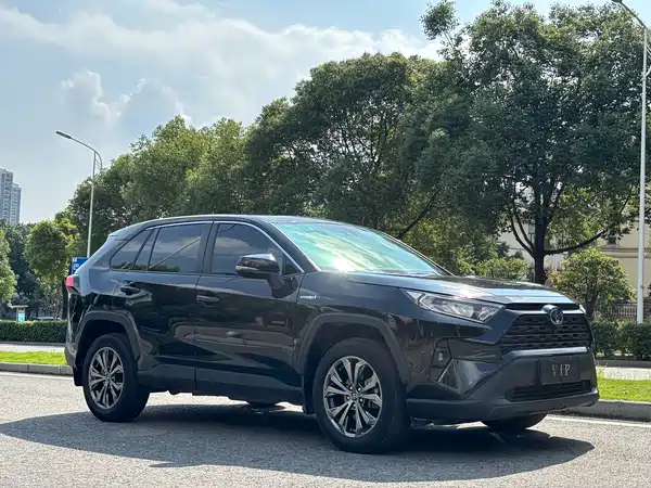 Toyota RAV4 2023