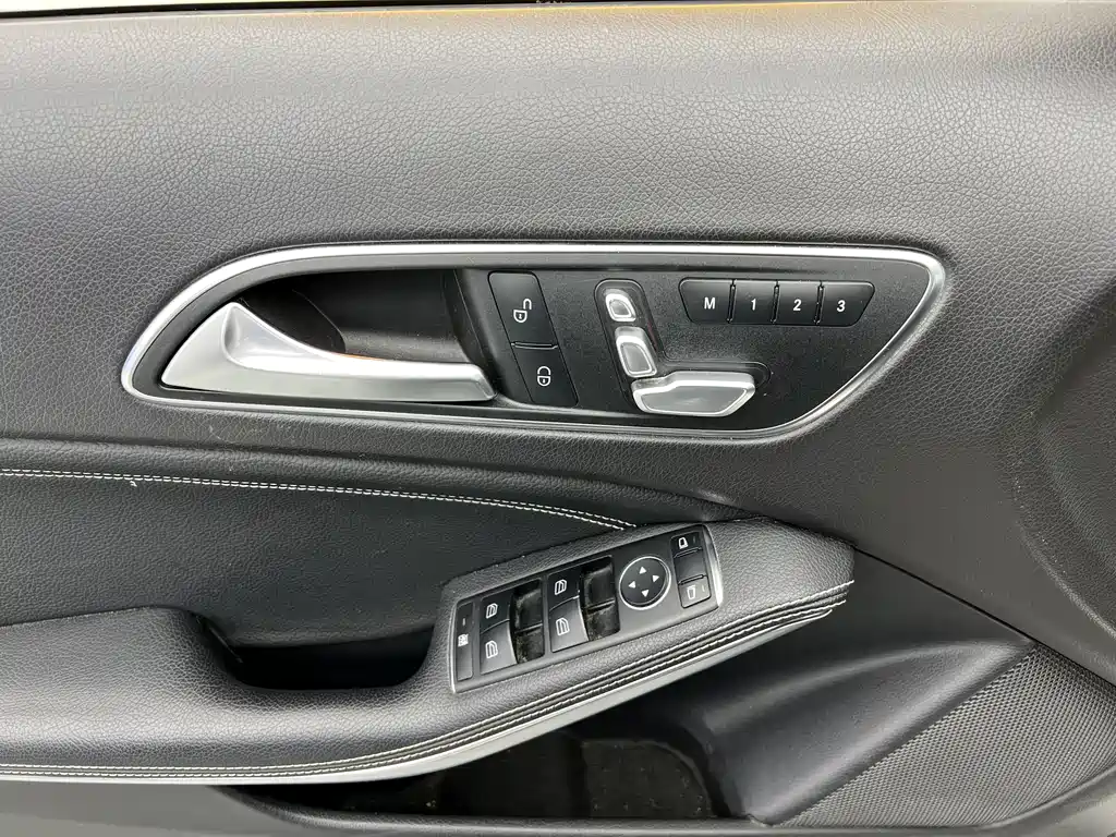 Mercedes-Benz GLA 2019
