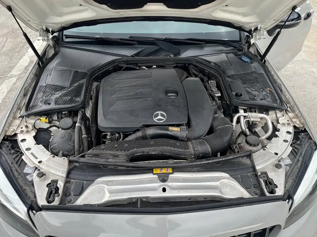 Mercedes-Benz C-Class 2019 — фото 18