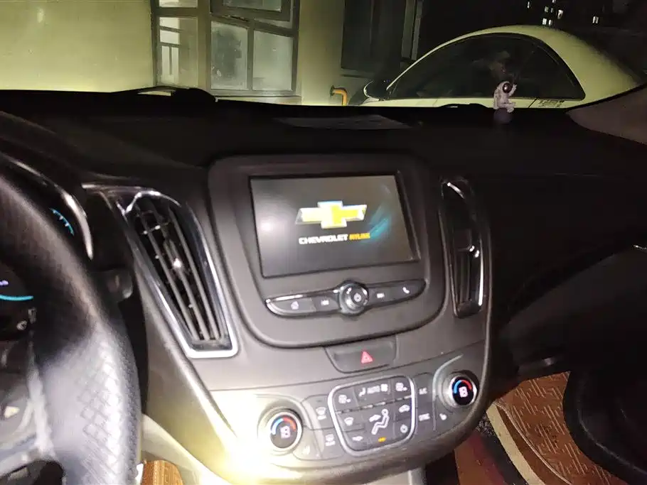 Chevrolet Malibu XL 2017 — фото 12