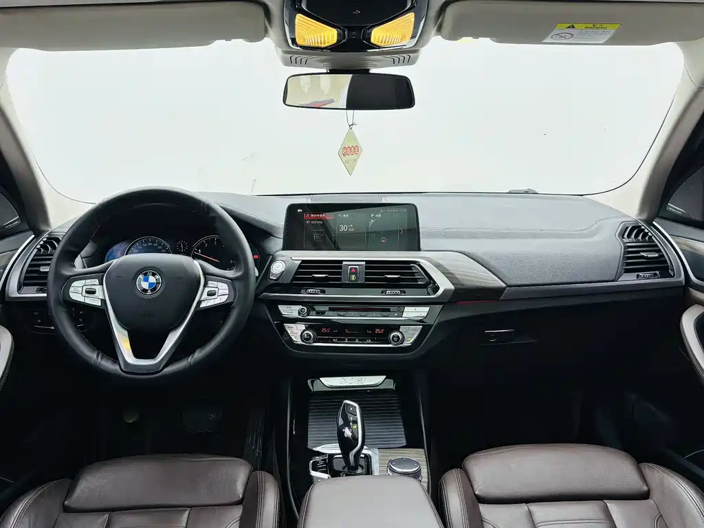 BMW X3 2019 — фото 14