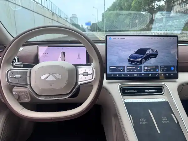 Chery Fengyun A9L 2025