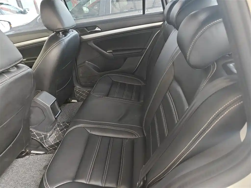 Volkswagen Gran Lavida 2016 — фото 17