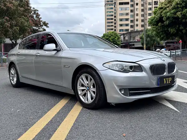 BMW 5 Series 2012