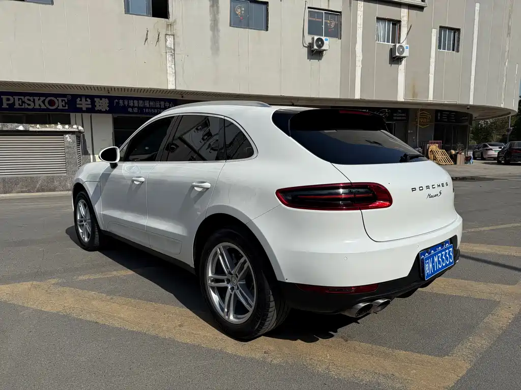 Porsche Macan 2018 — фото 6