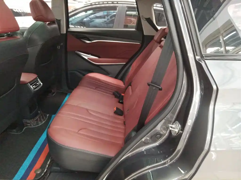 Changan CS75 PLUS 2021 — фото 17