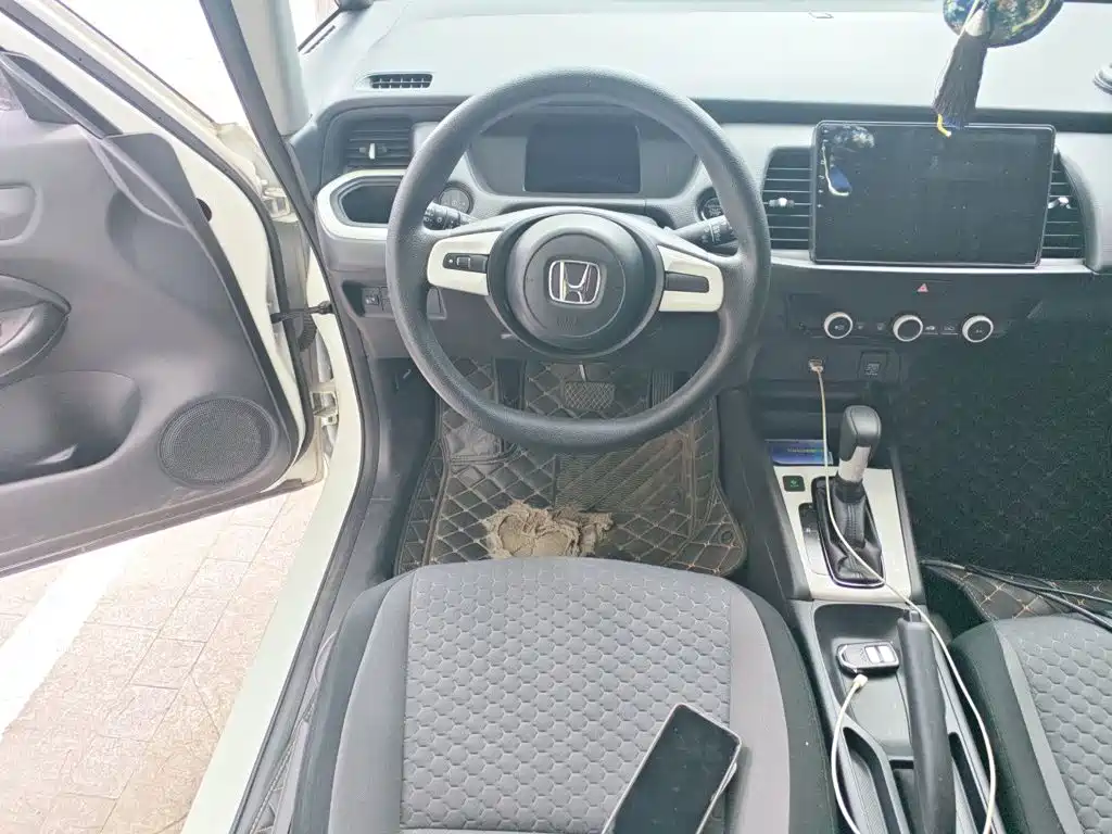 Honda Fit 2023 — фото 3