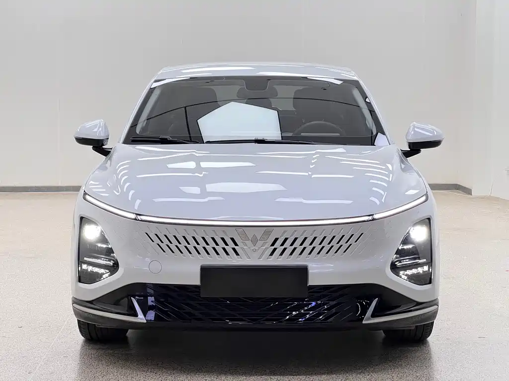 Wuling Starlight 2025 — фото 2