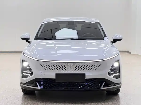 Wuling Starlight 2025
