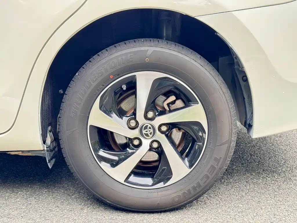 Toyota Levin 2019 — фото 25