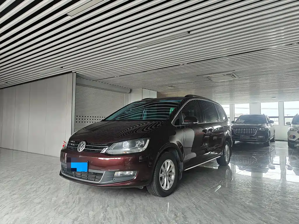 Volkswagen Sharan 2016 — фото 1