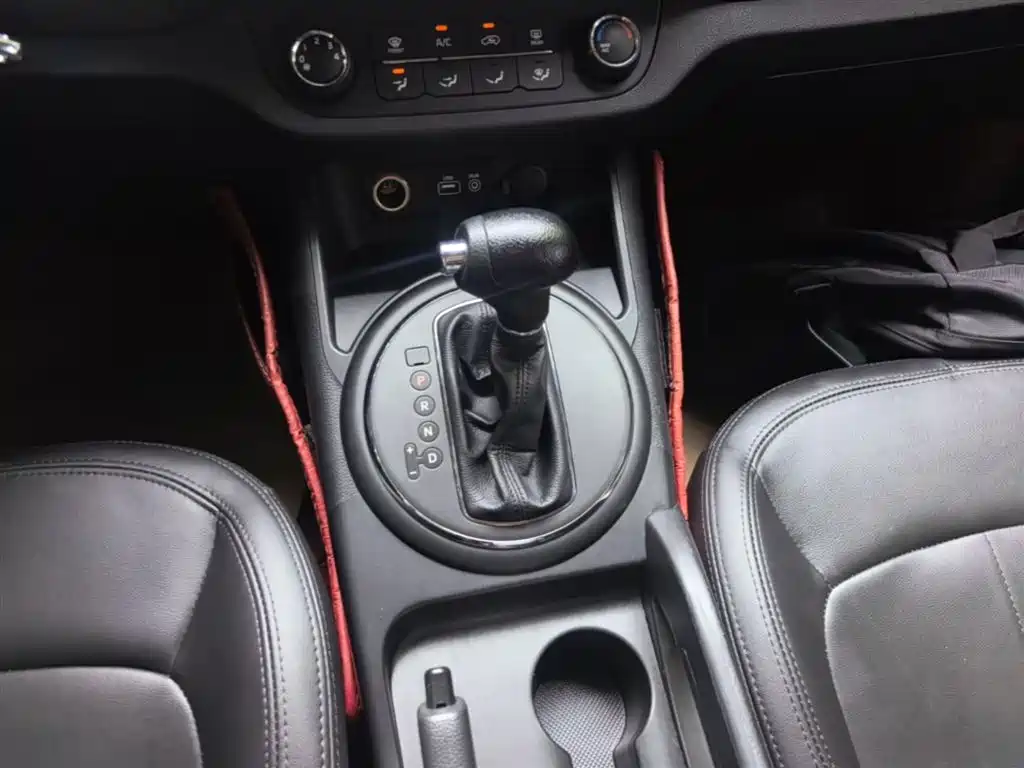 Kia Sportage 2015 — фото 14