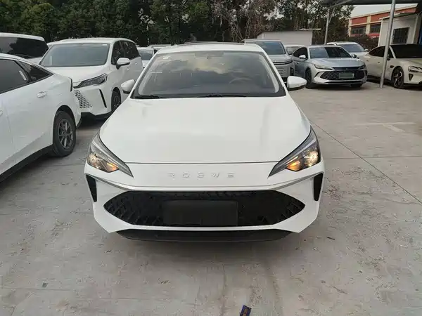 Roewe i5 2026