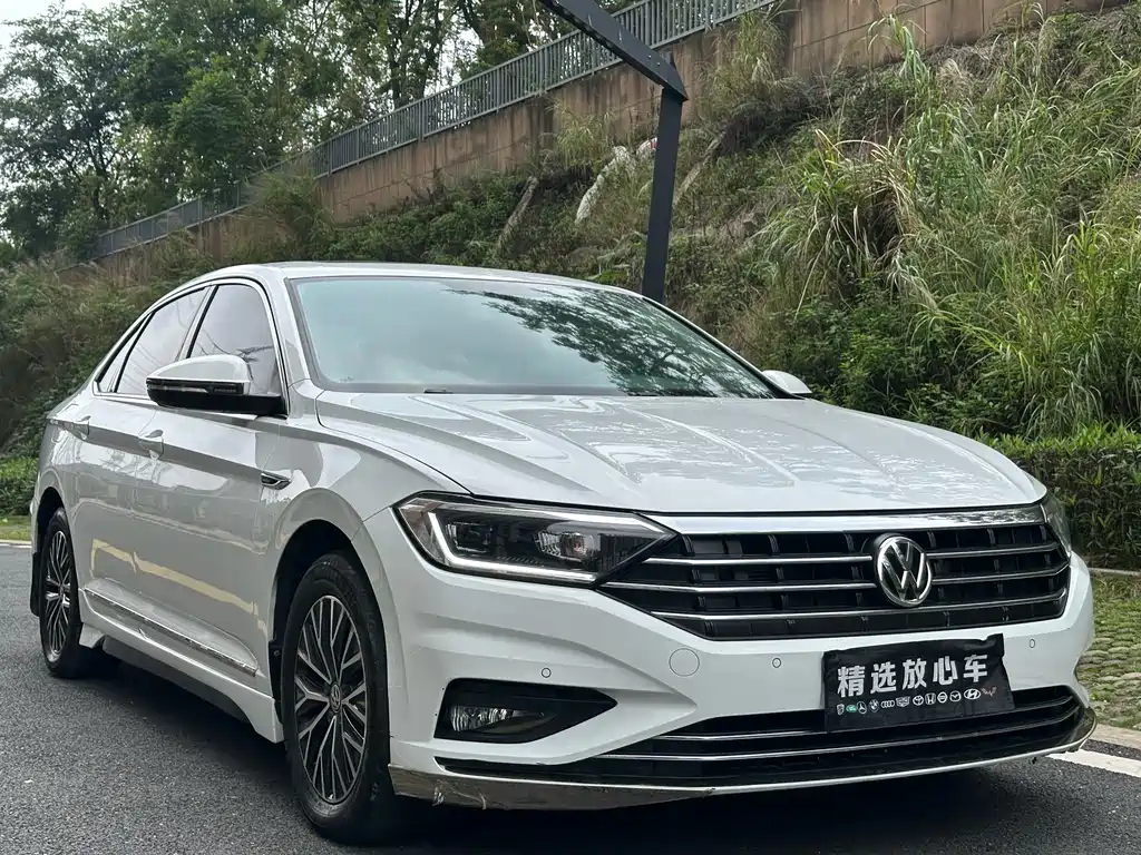 Volkswagen Sagitar 2021 — фото 3