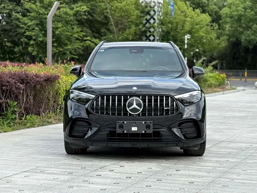 Mercedes-Benz GLC AMG 2024 — фото 2