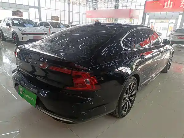 Volvo S90 2021