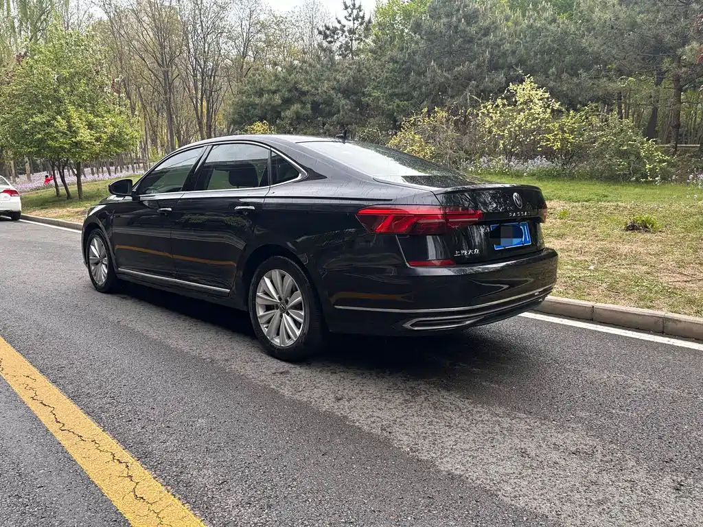 Volkswagen Passat 2021 — фото 4