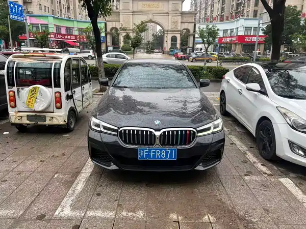BMW 5 Series 2024