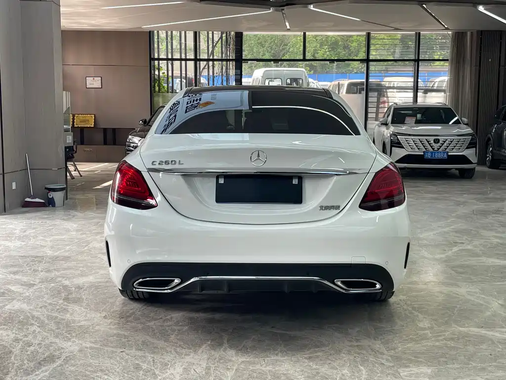 Mercedes-Benz C-Class 2020