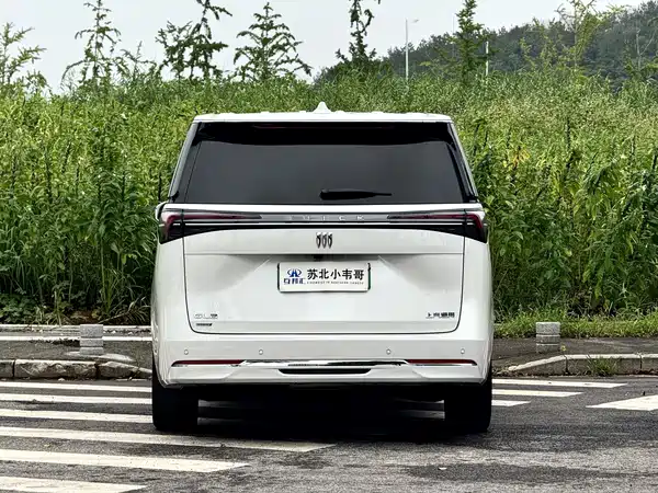 Buick GL8 New Energy 2026