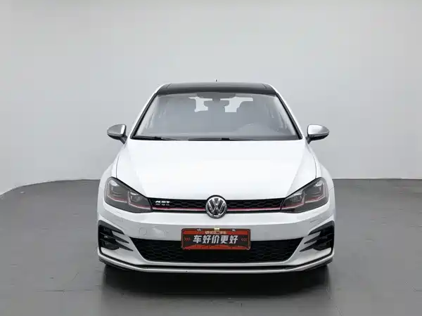 Volkswagen Golf 2020