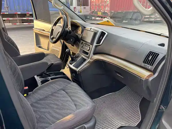 Dongfeng Lingzhi PLUS 2022