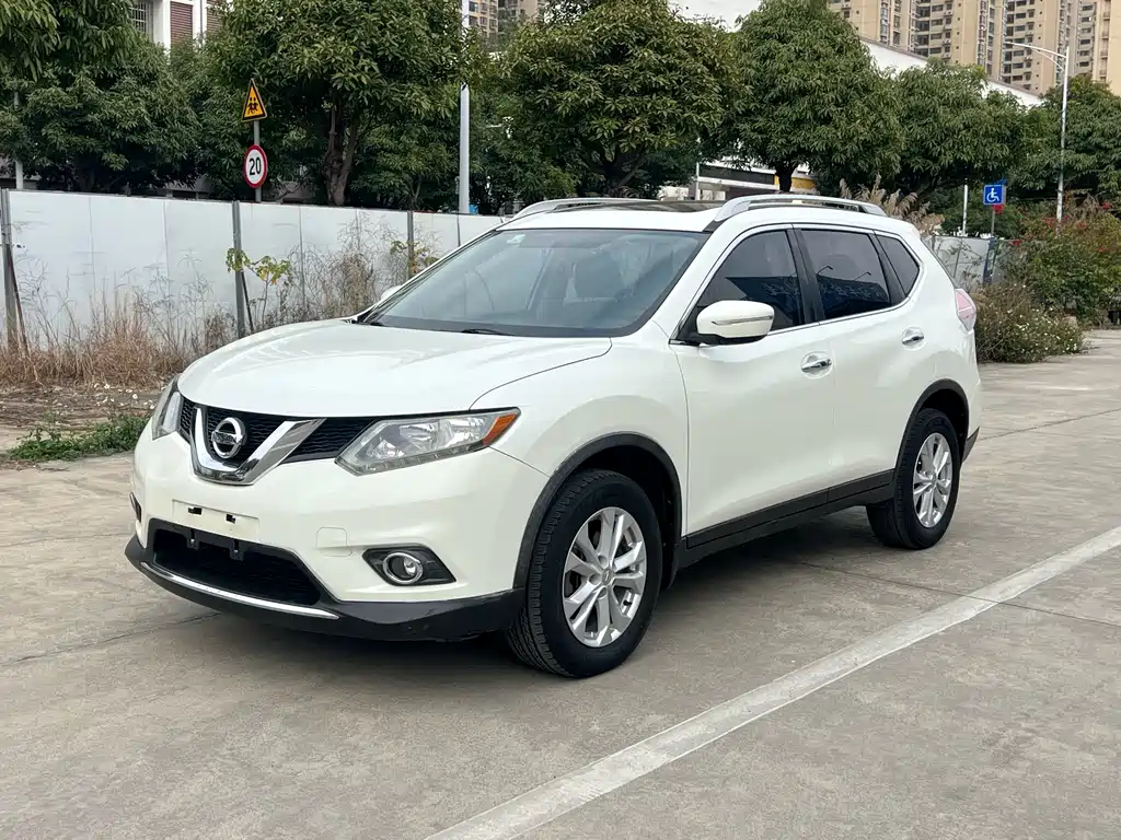 Nissan X-Trail 2016 — фото 1