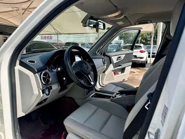 Mercedes-Benz GLK-Class 2013