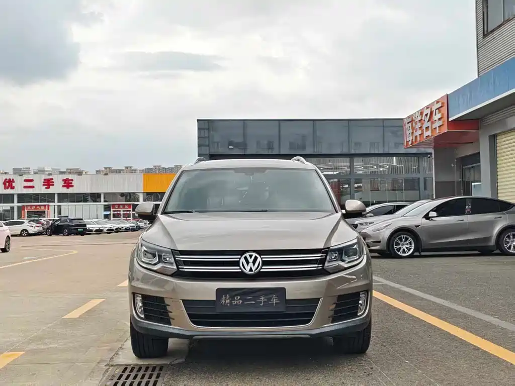 Volkswagen Tiguan 2015 — фото 2