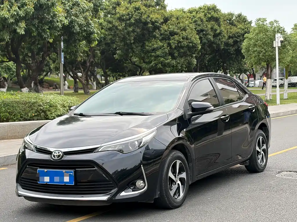 Toyota Levin 2018 — фото 1