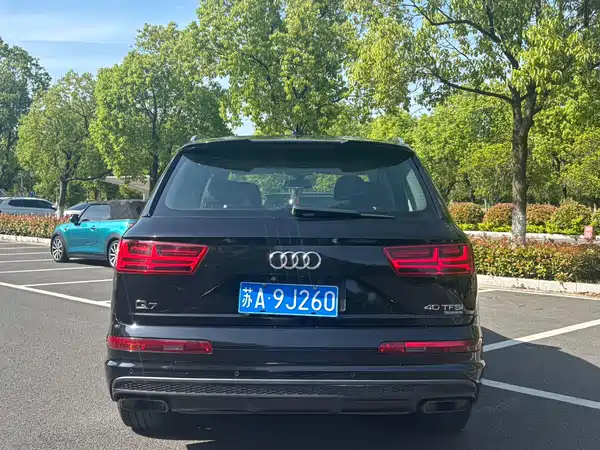 Audi Q7 2016