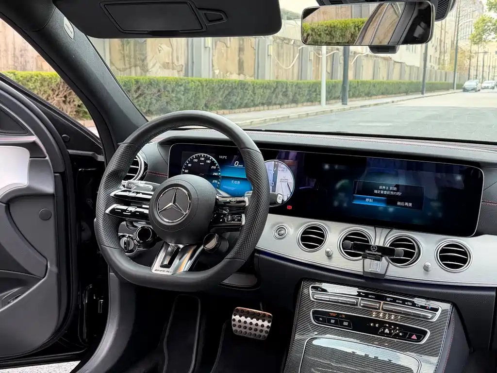 Mercedes-Benz E-Class AMG 2023 — фото 11
