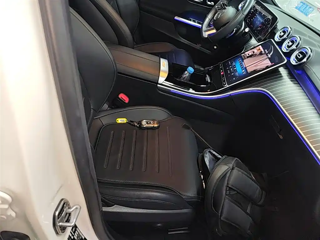 Mercedes-Benz C-Class 2022 — фото 25