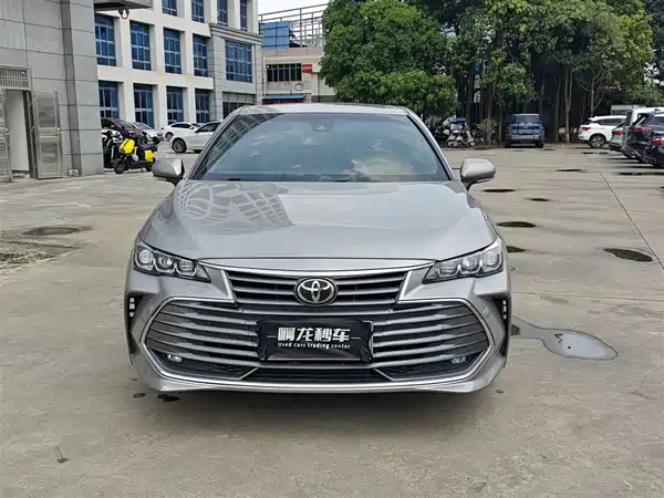 Toyota Avalon 2022