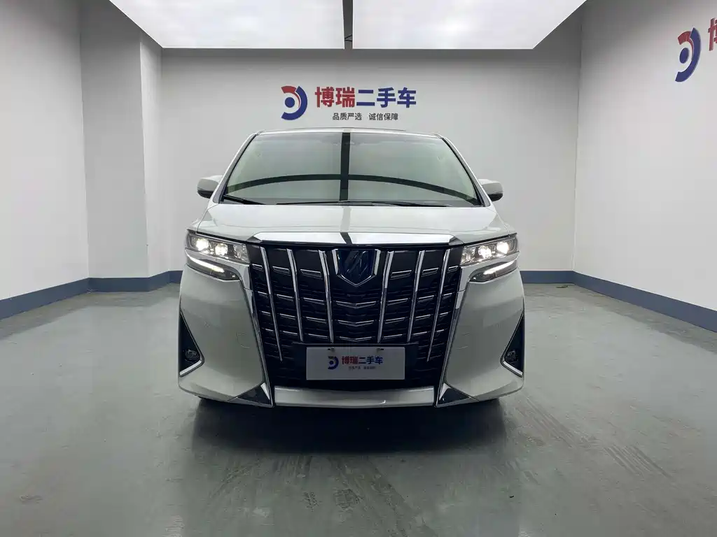 Toyota Alphard 2019 — фото 2