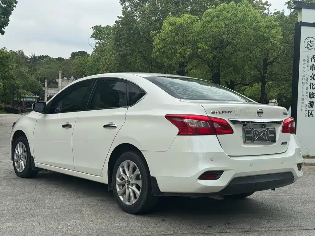 Nissan Sylphy 2019 — фото 12
