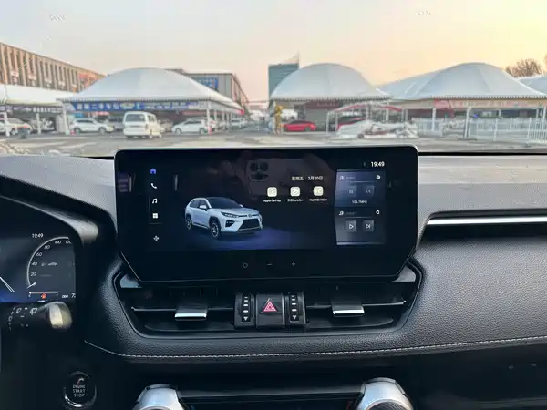Toyota Wildlander 2024