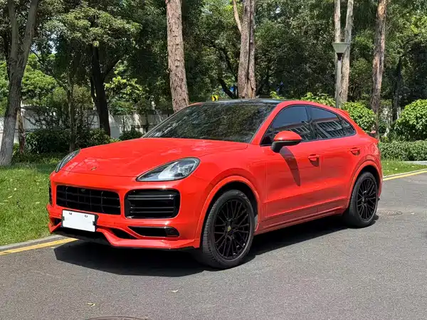 Porsche Cayenne 2021