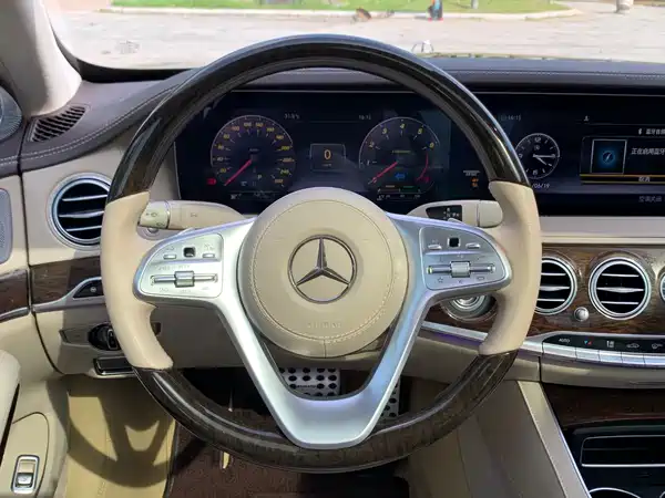Mercedes-Benz S-Class 2018