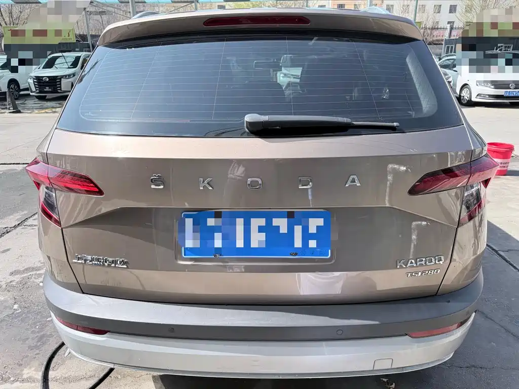 Skoda Karoq 2020 — фото 18