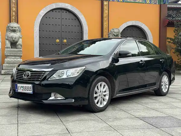 Toyota Camry 2014