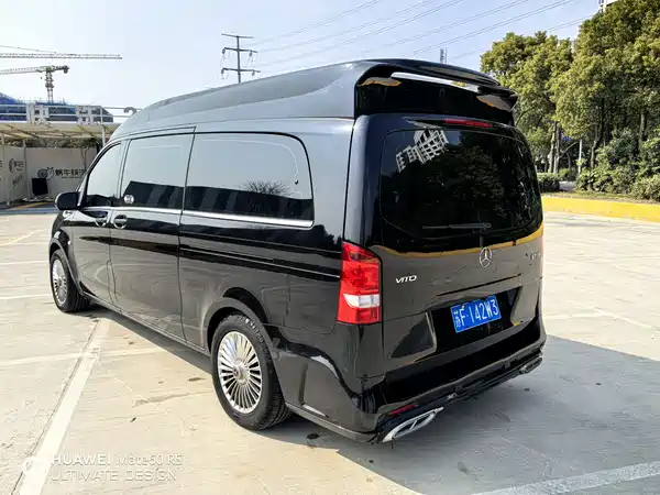 Mercedes-Benz Vito 2023